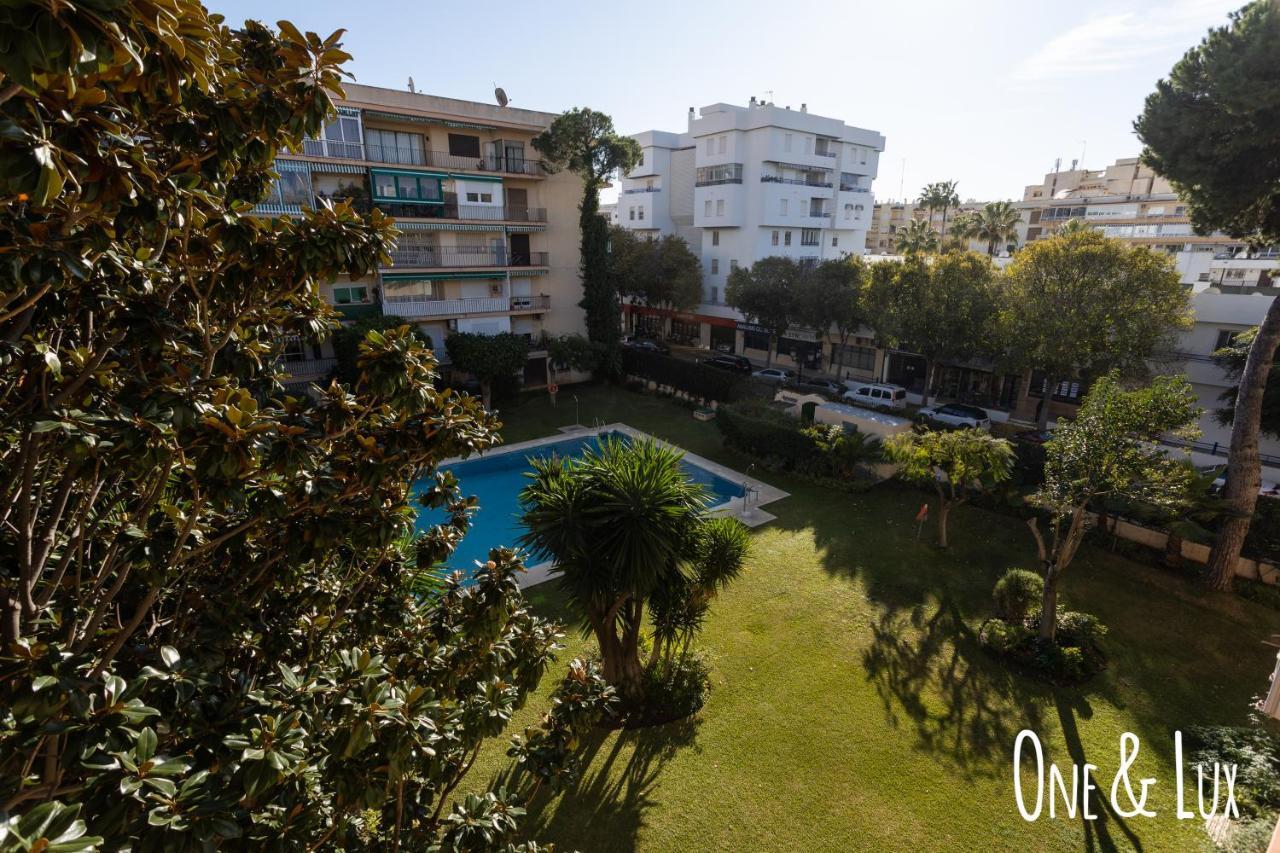 One&lux - With Pool Appartement